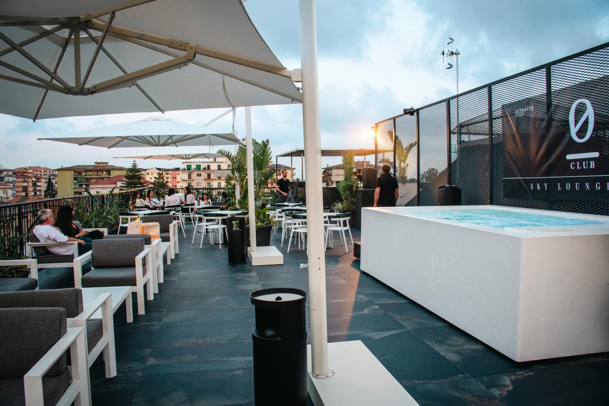 Etrus - Boutique Room & Rooftop Понтеканьяно Экстерьер фото
